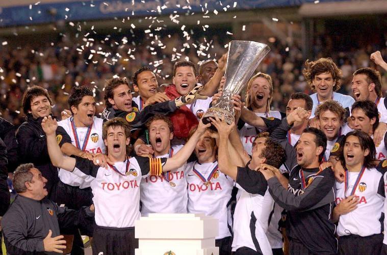 Valencia CF (2003-2004), UEFA title