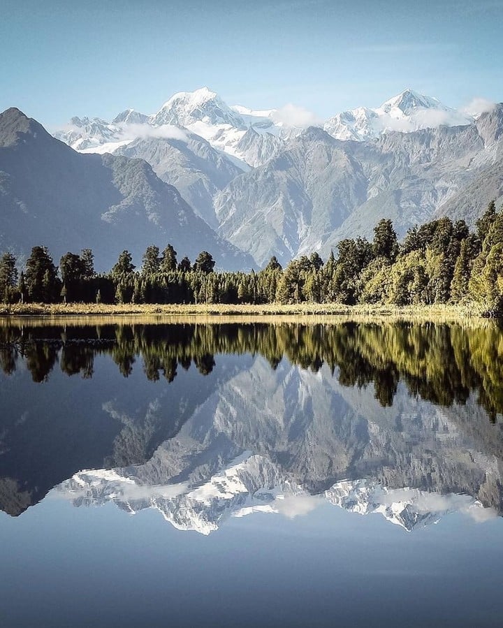 Lake Matheson, in the glacier area of ​​New Zealand.